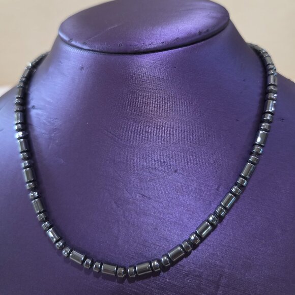 Natural Hematite Gemstone Beaded Unisex Gunmetal Silver Gray Stone Necklace - Picture 6 of 9